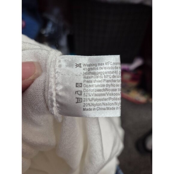 Abollria Womens Turtleneck Sweater L Lightweight Knit White Polyester/Viscose/Ny - Picture 5 of 5